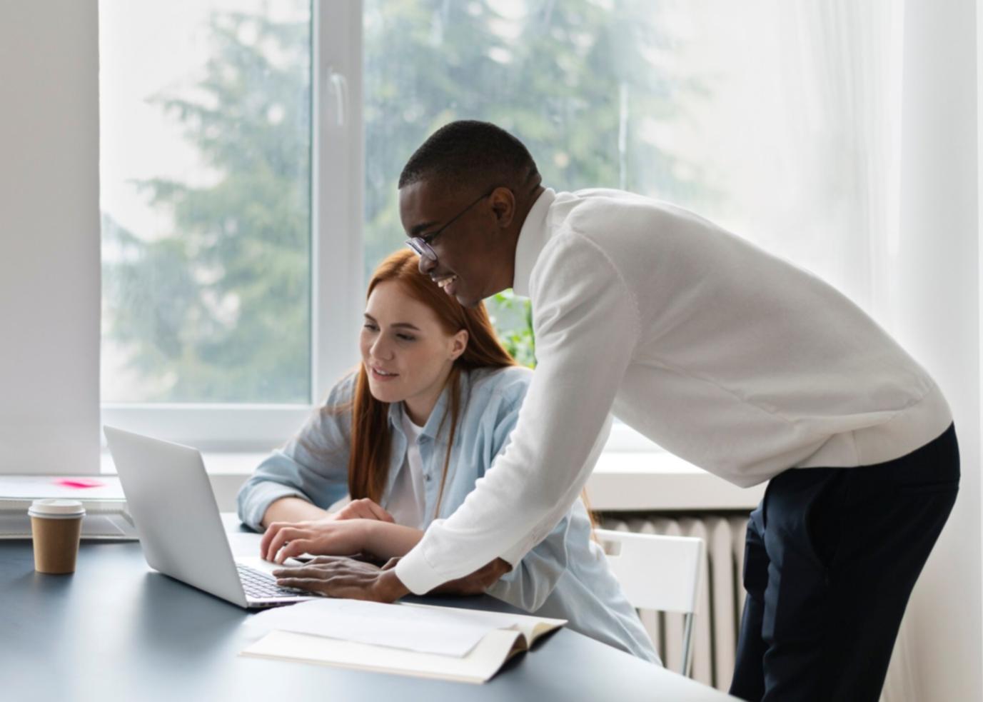 Professionelle Finanzanalyse und Strategieentwicklung